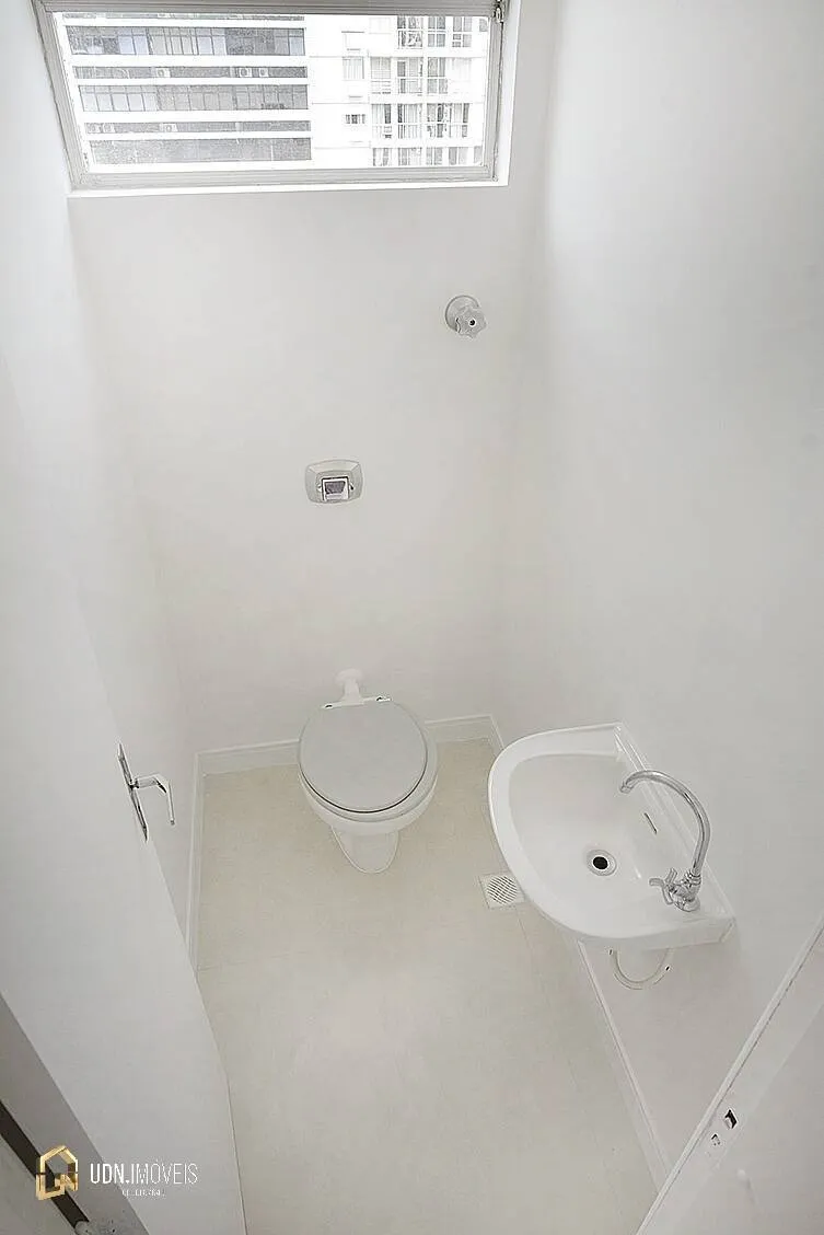 Sala Comercial Para Locação no Centro de Blumenau! — foto 5