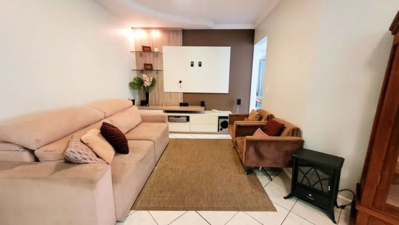 Apartamento mobiliado, com três dormitórios sendo uma suíte no Vila Nova em Blumenau! — foto 3