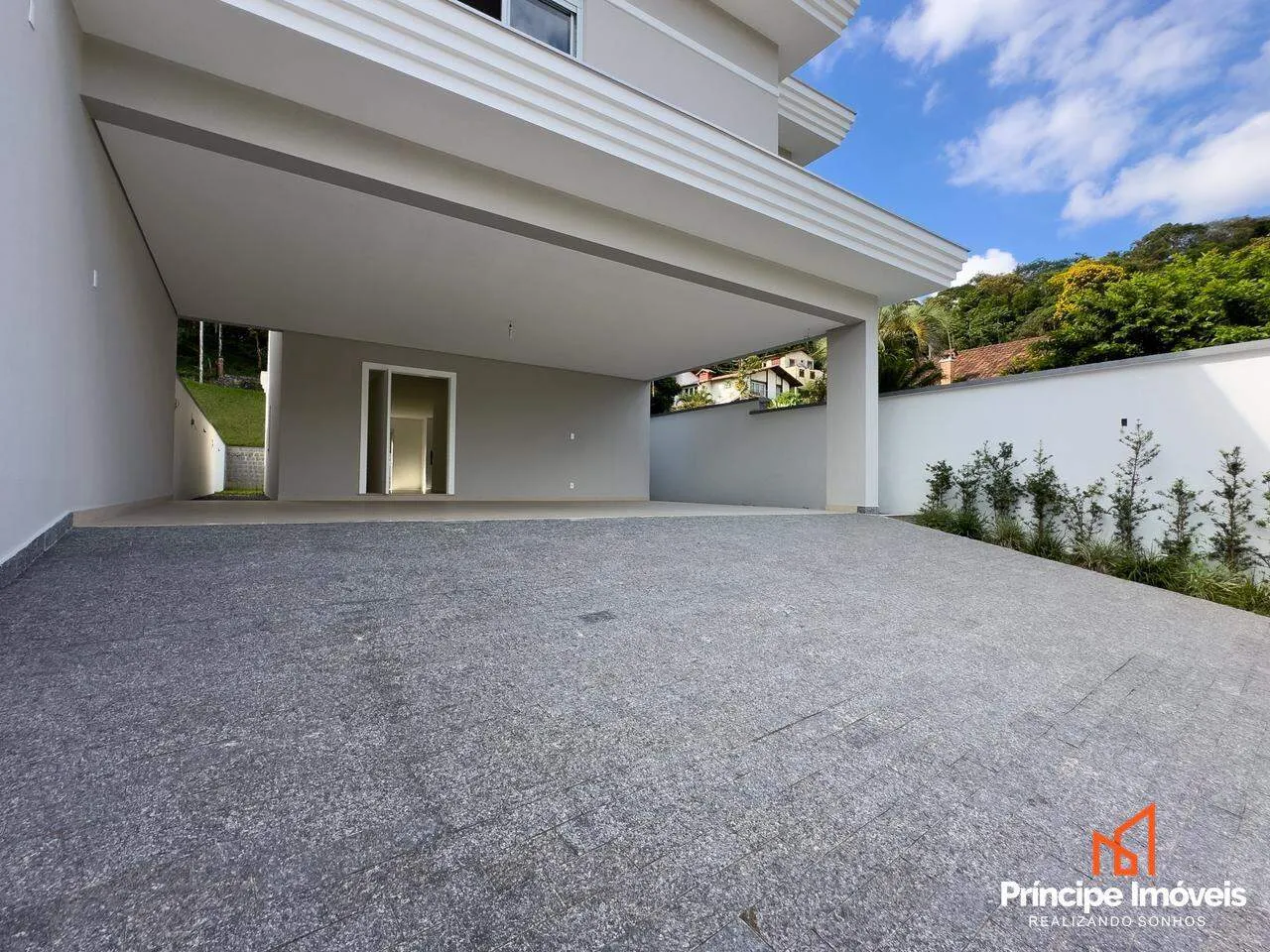 Geminado com 4 quartos no América em Joinville - foto 1