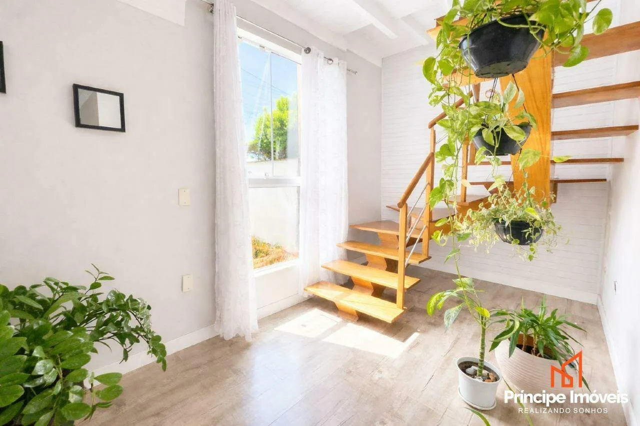 Casa com 2 quartos no Boa Vista em Joinville - foto 1