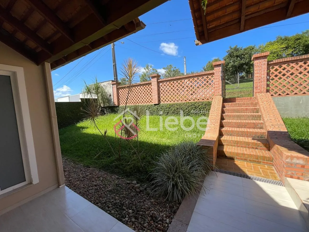 Casa Lindíssima em local privilegiado na cidade de Pomerode com 276,93m de área privativa. — foto 6