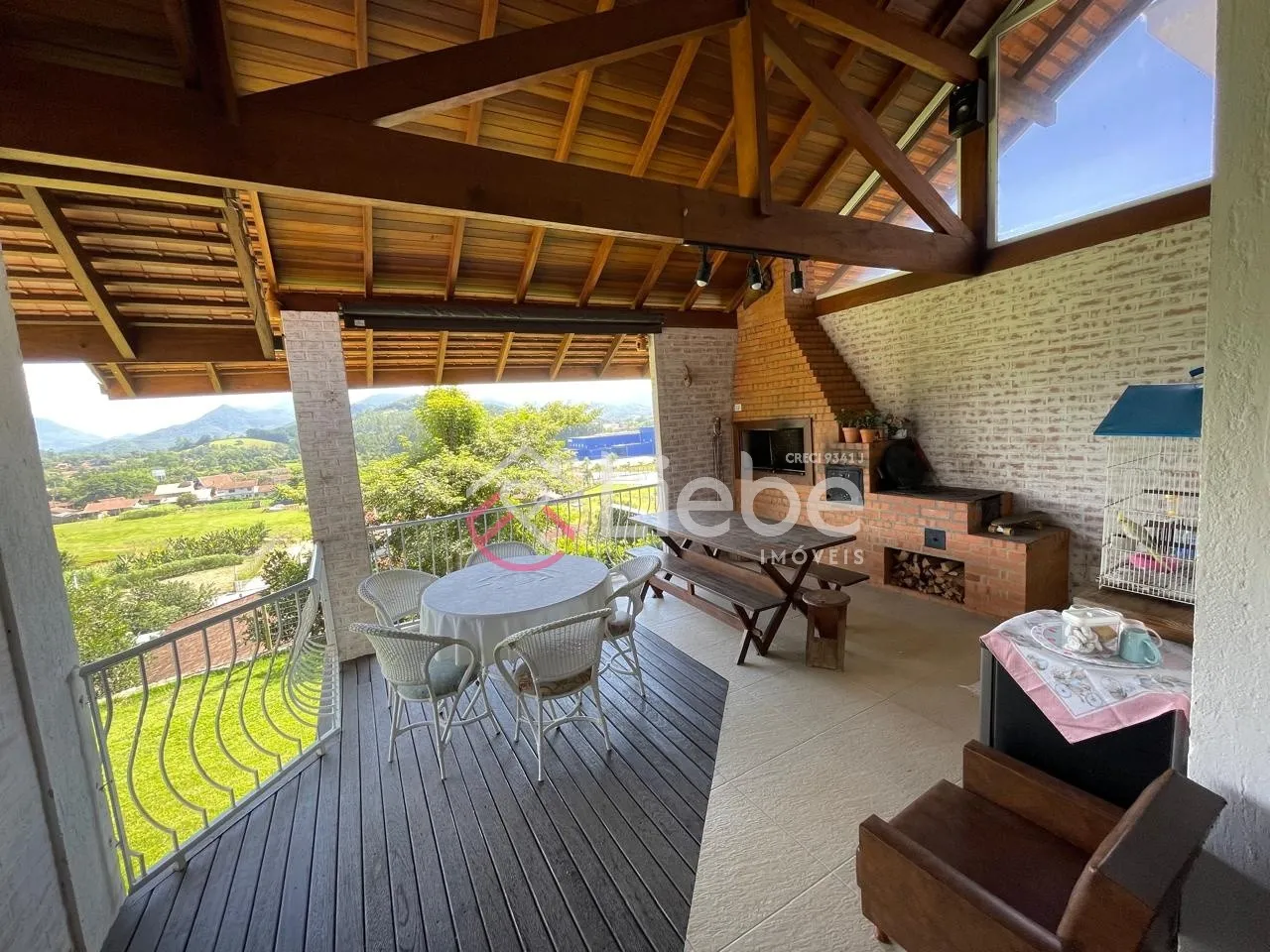 Casa Lindíssima em local privilegiado na cidade de Pomerode com 276,93m de área privativa. — foto 7