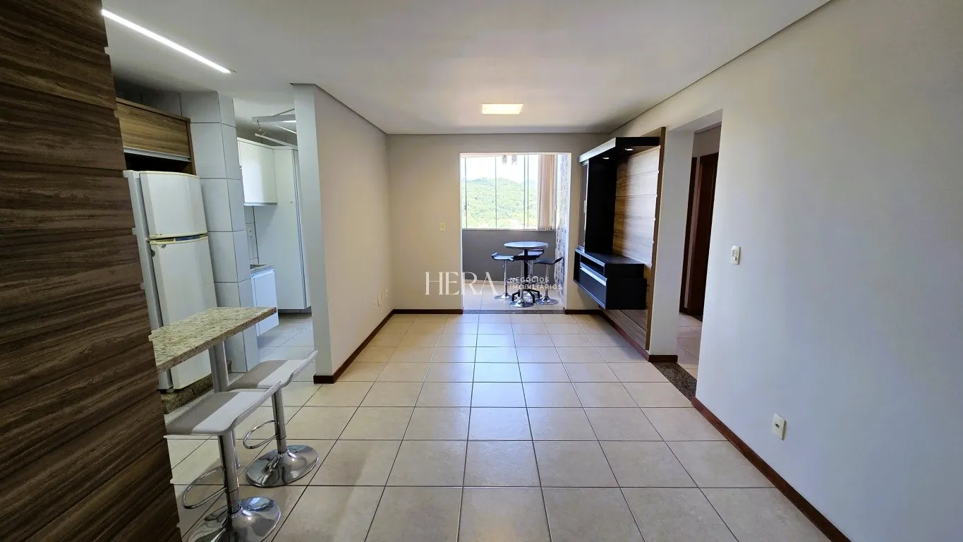 Apartamento 3 dormitórios a venda no bairro Água Verde em Blumenau, a poucos metros da Cooper — foto 2