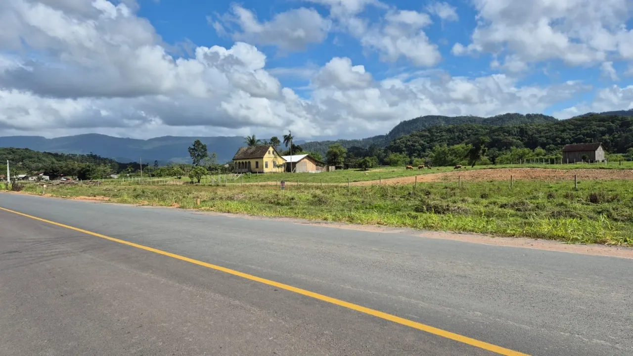 Terreno com 450m² em Ascurra - foto 1