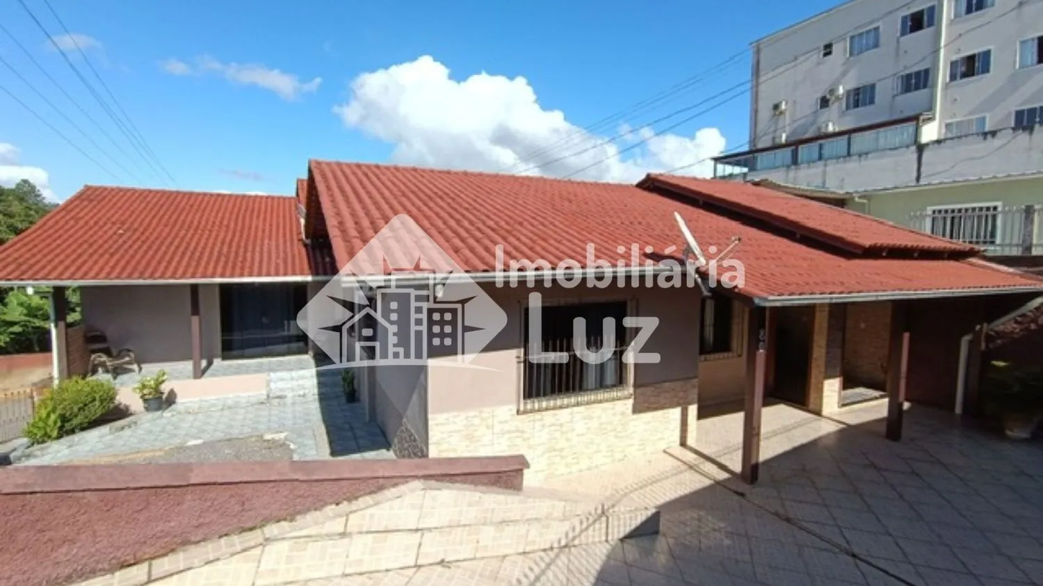 Casa com 05 dormitórios - Tapajós — foto 2