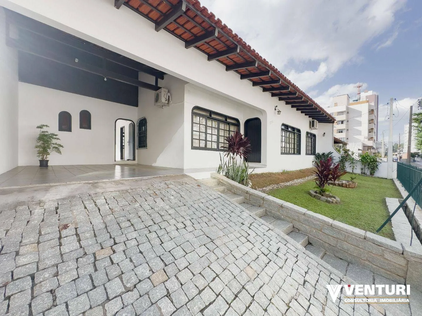 Casa com 3 dormitórios à venda, 163 m por R$ 1.250.000,00 - Itoupava Seca - Blumenau/SC - foto 1