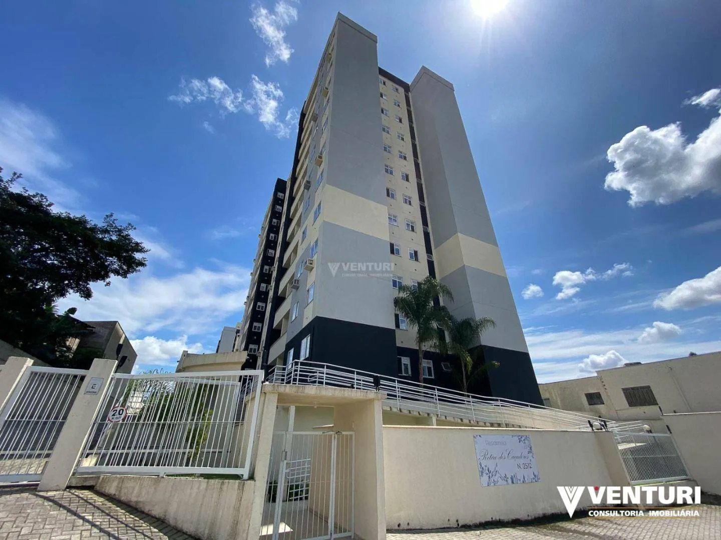 Apartamento com 2 dormitórios para alugar, 52 m por R$ 2.050,67/mês - Velha Central - Blumenau/SC - foto 1