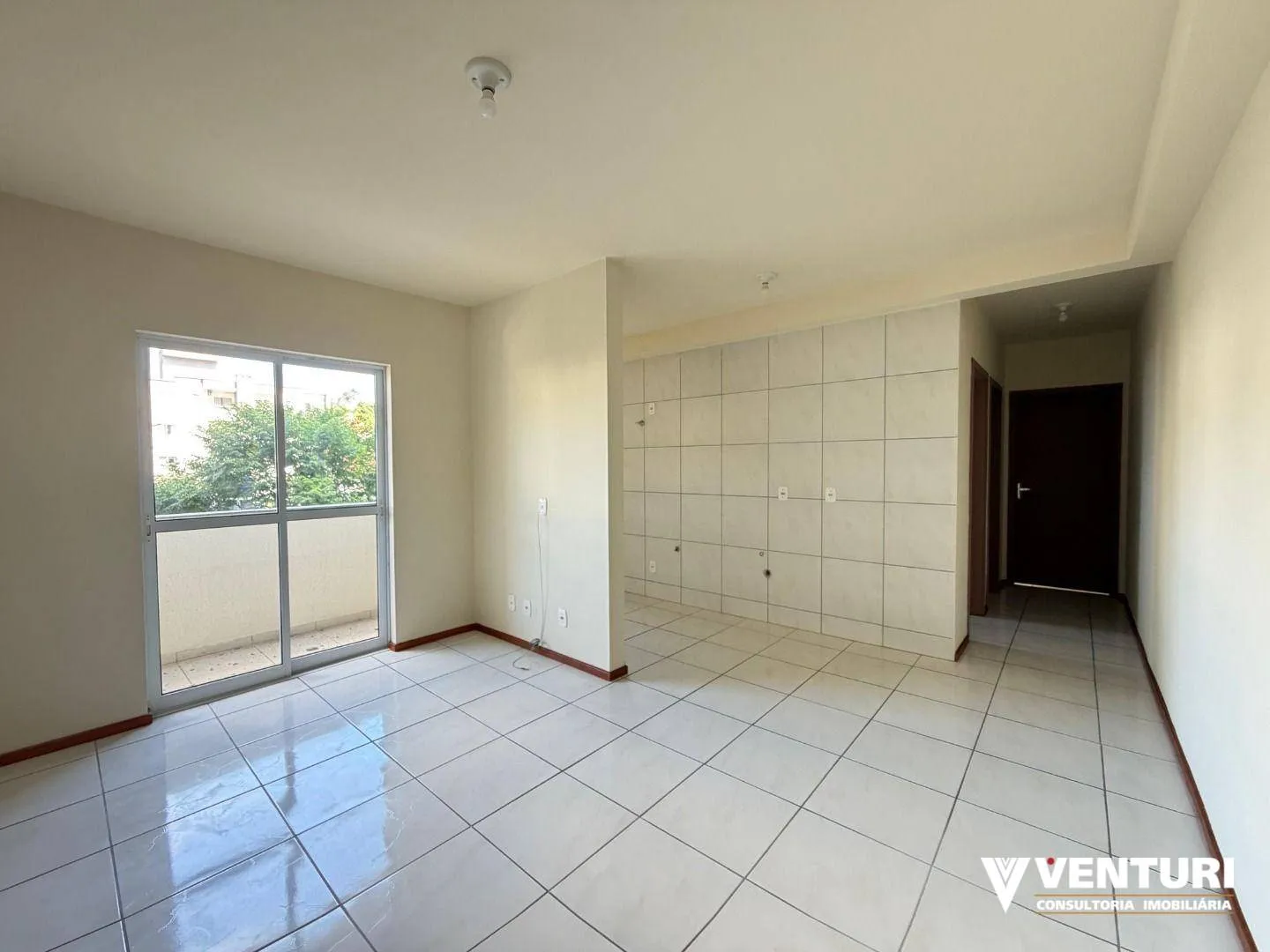 Apartamento com 2 dormitórios para alugar, 52 m por R$ 2.050,67/mês - Velha Central - Blumenau/SC — foto 2