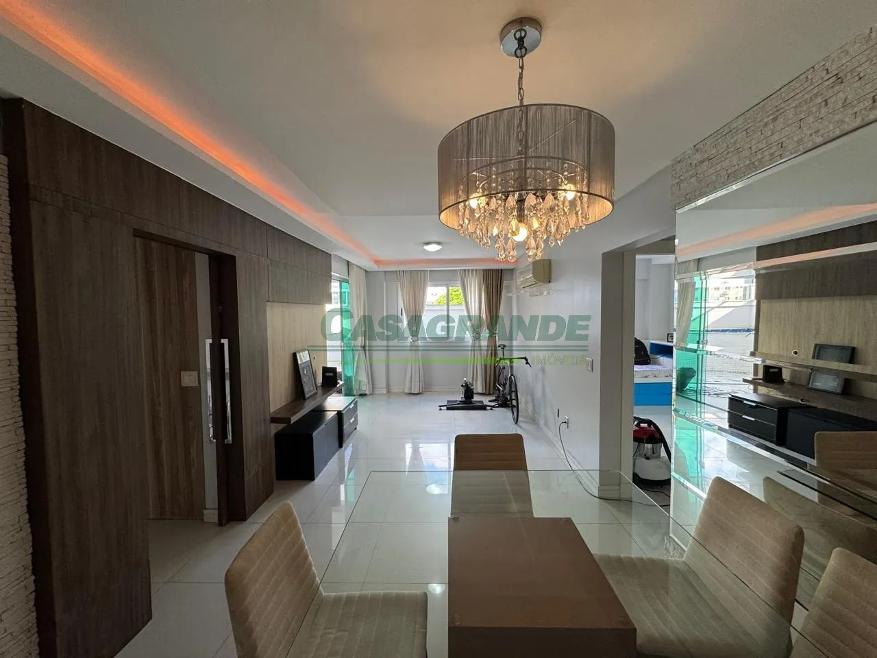 Apartamento mobiliado no bairro Vila Nova com terraço de 60m2 + piscina e churrasqueira privativas, próximo ao hospital da Unimed, Pátio Theodoro, Cooper. — foto 3