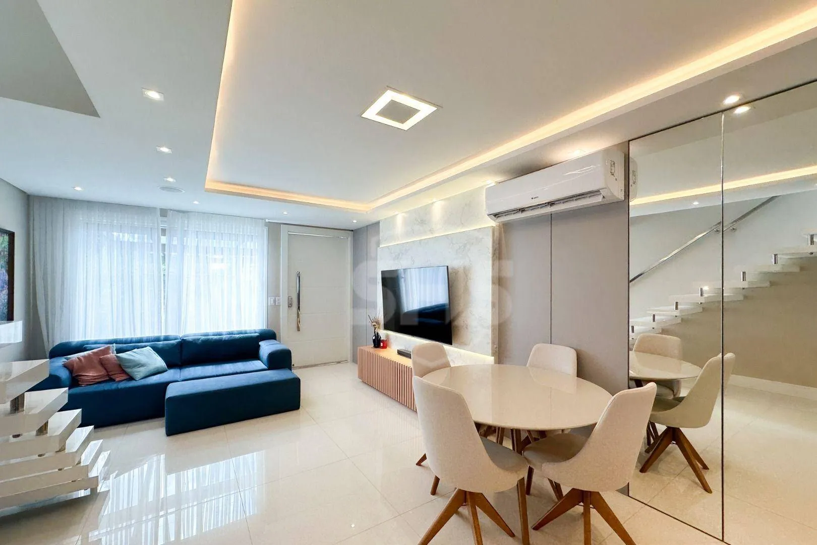 Casa mobiliada com piscina e alto padrão no Centro de Blumenau — foto 4