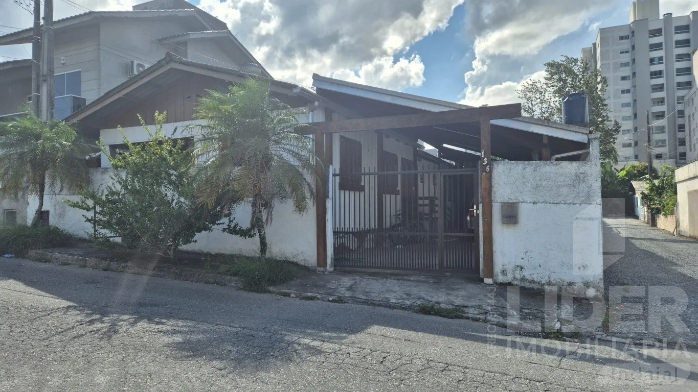 Casa no bairro Das Nações em Indaial/SC com 121,19m com 4 dormitórios - foto 1