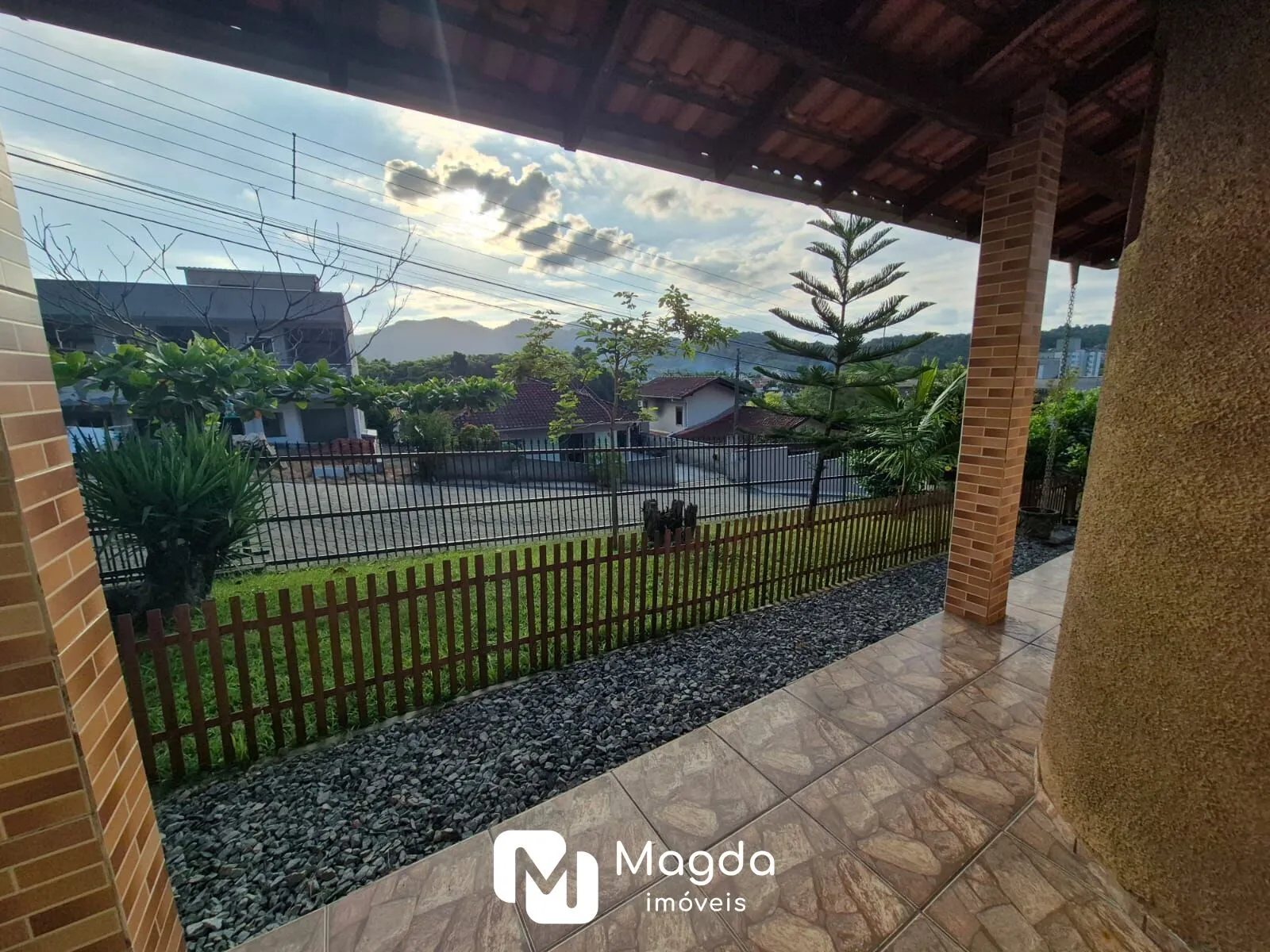 Casa com 3 dormitórios, 1 suíte à venda, 200m por R$ 690.000,00 - Velha Central - Blumenau/SC — foto 5