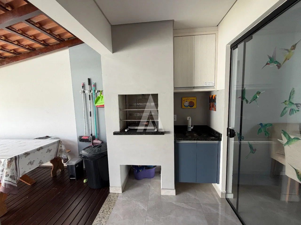 Sobrado geminado com 1 suíte e 2 quartos à venda no bairro Guanabara em Joinville-SC por R$650.000,00. — foto 4