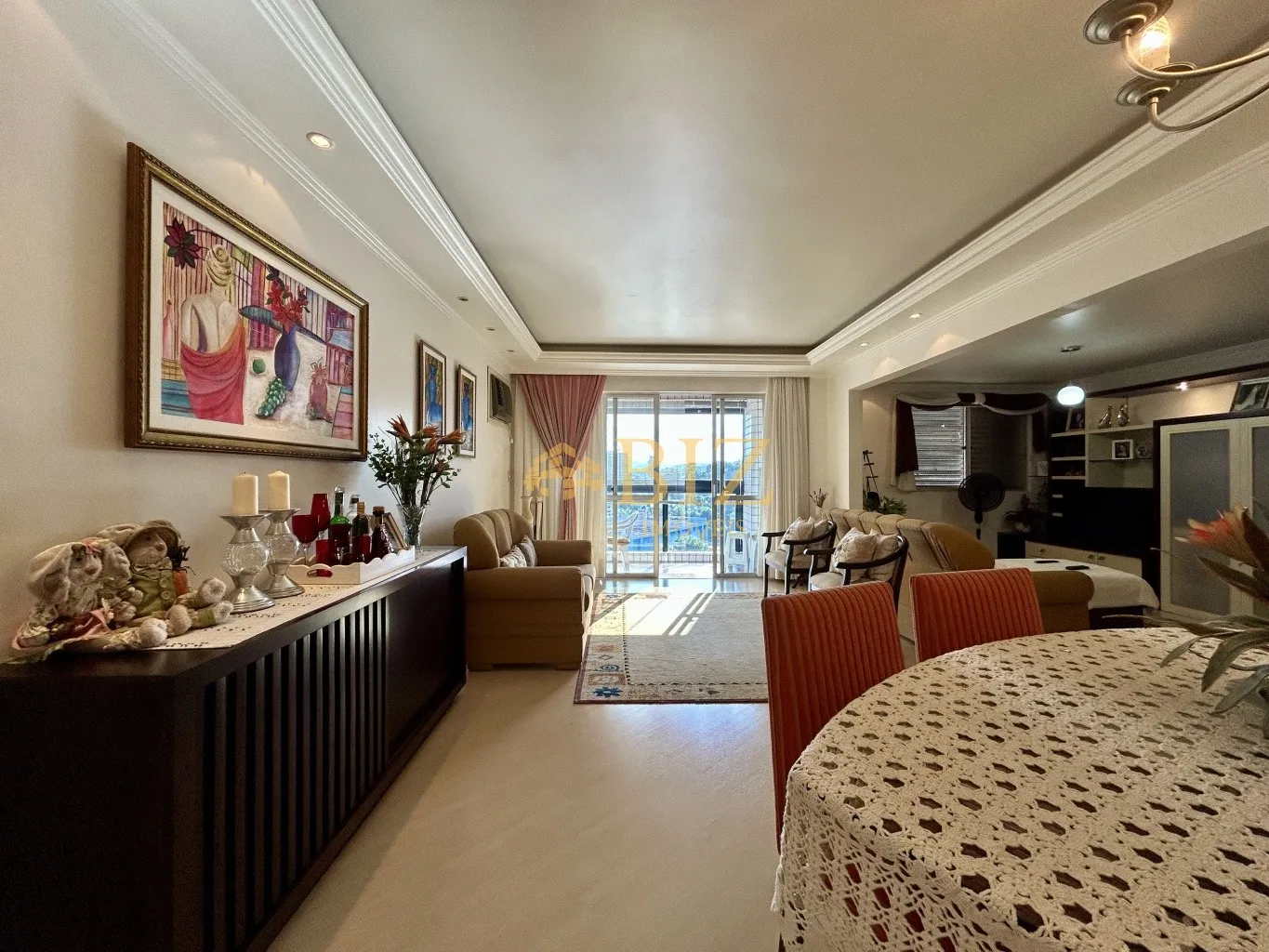 Excelente apartamento em andar alto no Bairro Victor Konder, com 3 dormitórios, e 110m privativos, — foto 3