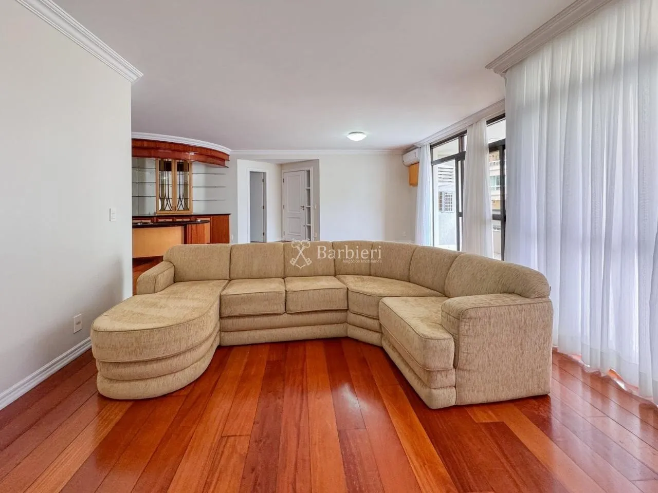 Apartamento de Alto Padrão com 4 Suítes, 321m e 5 Vagas no Jardim Blumenau - Sofisticação, Espaço e Conforto em Localização Privilegiada - foto 1