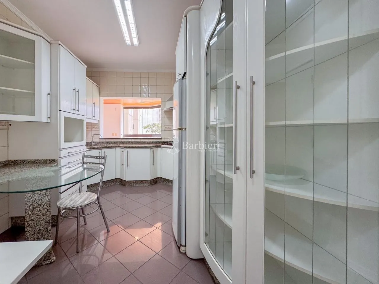 Apartamento de Alto Padrão com 4 Suítes, 321m e 5 Vagas no Jardim Blumenau - Sofisticação, Espaço e Conforto em Localização Privilegiada — foto 5