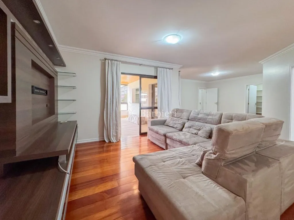 Apartamento · para alugar · 4 quartos · 321m² · Jardim Blumenau, Blumenau