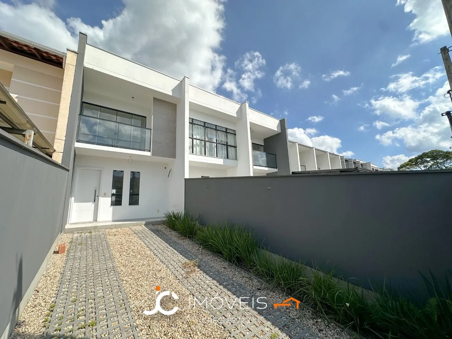 Sobrado com 3 dormitórios à venda, 115 m por R$ 560.000,00 - Fortaleza Alta - Blumenau/SC - foto 1