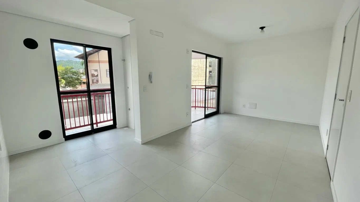 Apartamento Novo com 02 Dormitórios (01 Suíte) e Sacada com Churrasqueira - Bairro Velha — foto 3