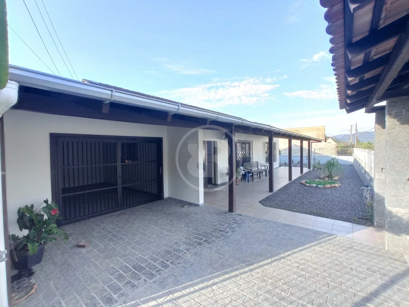 Casa com 3 quartos, amplo terreno plano e rua sem saída, para Venda, no bairro Itoupava Central em Blumenau/SC - foto 1