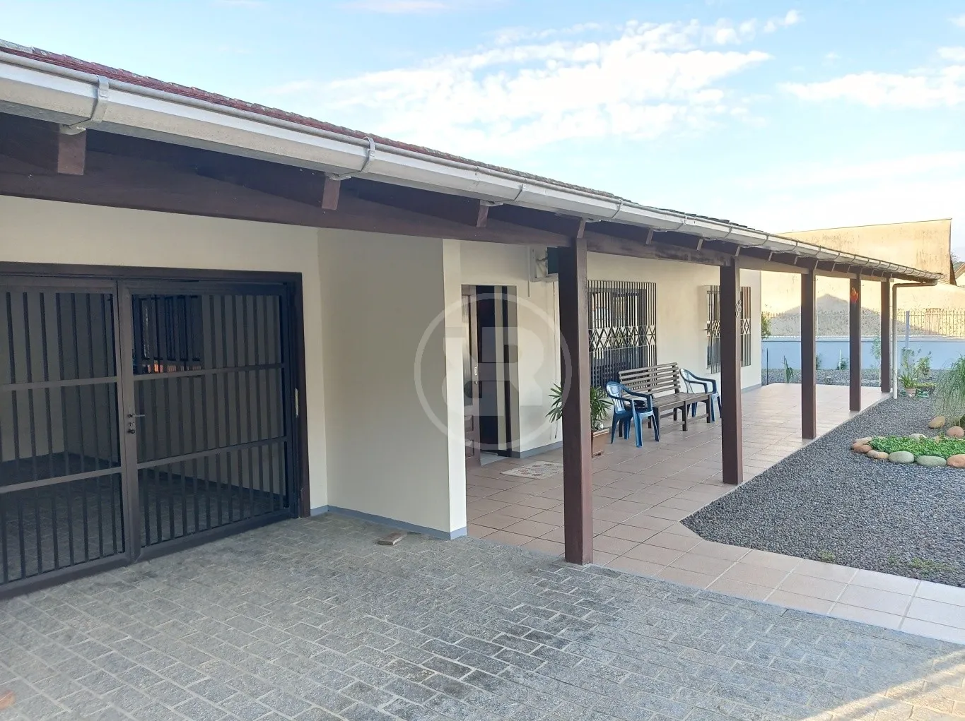 Casa com 3 quartos, amplo terreno plano e rua sem saída, para Venda, no bairro Itoupava Central em Blumenau/SC — foto 2