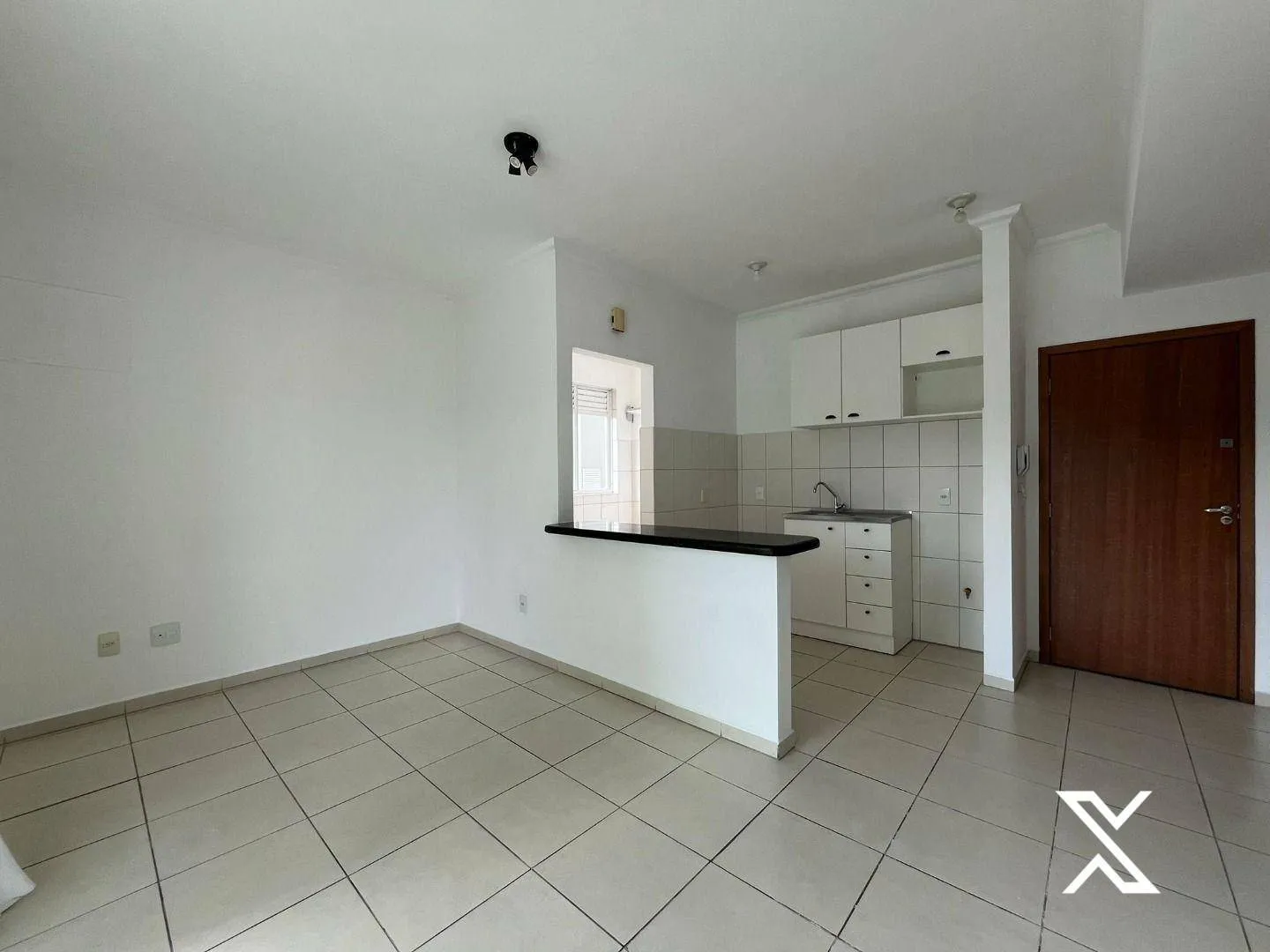 Apartamento com 1 dormitório para alugar, 30 m por R$ 2.180,00/mês - Vila Nova - Blumenau/SC - foto 1