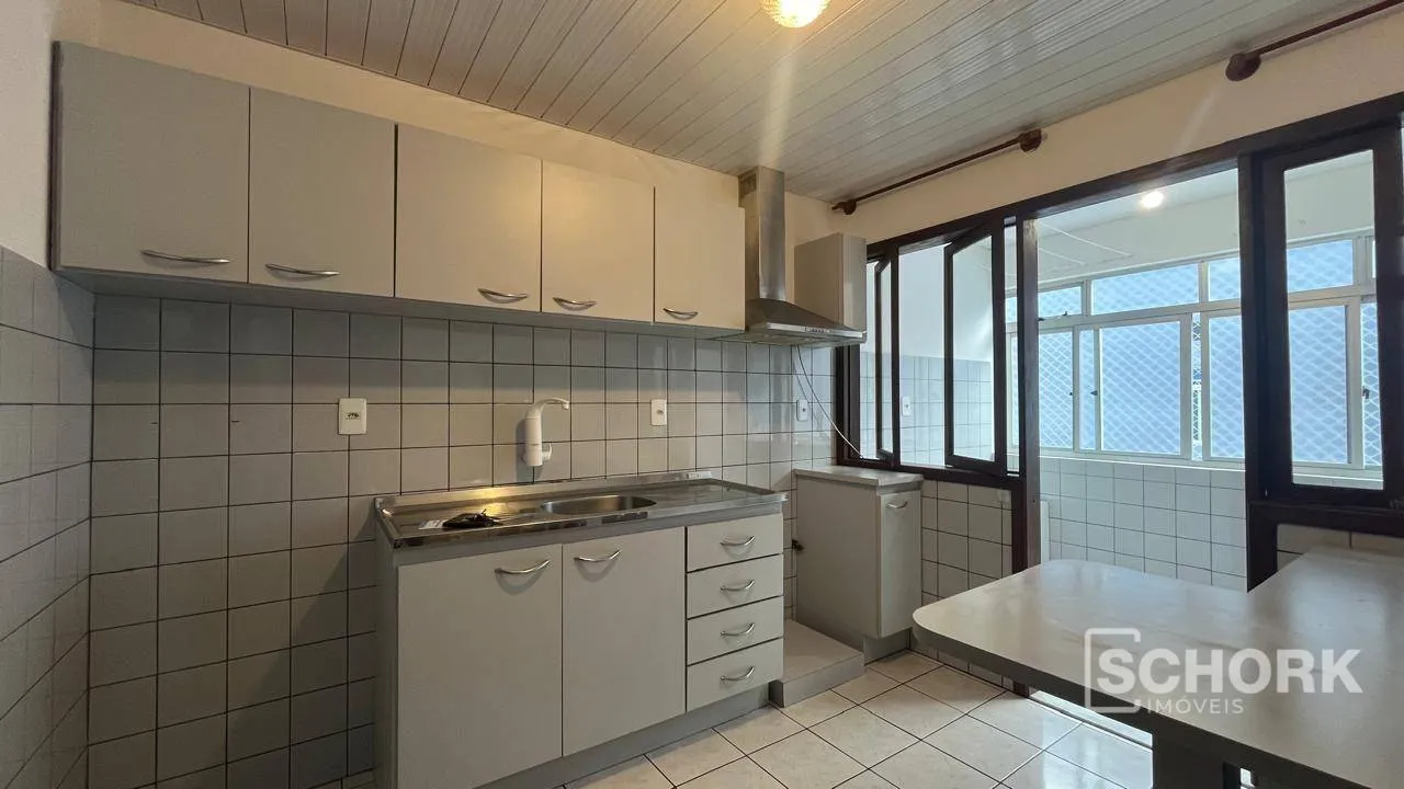 Apartamento com 2 dormitórios para alugar, 58 m por R$ 2.205,00/mês - Água Verde - Blumenau/SC — foto 2