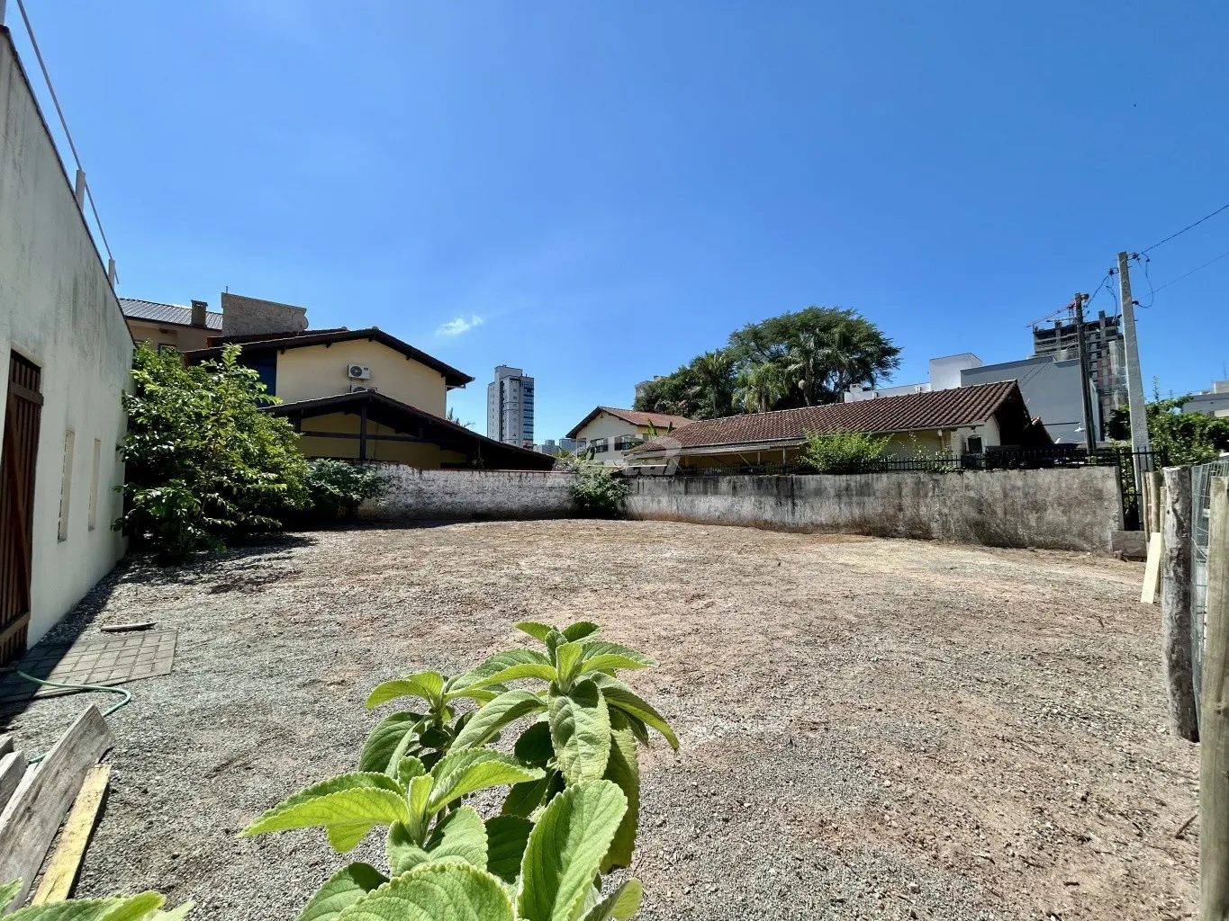 Terreno com 208m disponível para locação no bairro Centro em Balneário Piçarras/SC (Cód. 23435) — foto 4