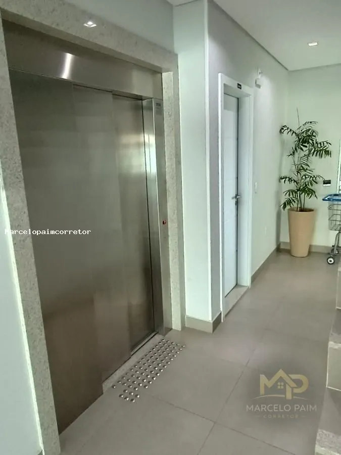 Apartamento para Venda em Florianópolis, Ingleses do Rio Vermelho, 3 dormitórios, 1 suíte, 2 banheiros, 2 vagas — foto 2