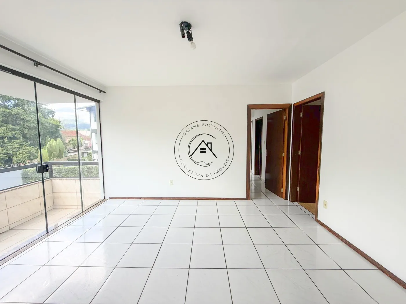 Apartamento para Venda em Blumenau, Garcia, 3 dormitórios, 1 suíte, 2 banheiros, 2 vagas — foto 2