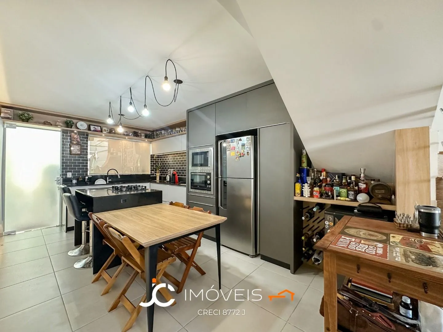 Sobrado com 2 dormitórios sendo duas suítes - Tribess — foto 6