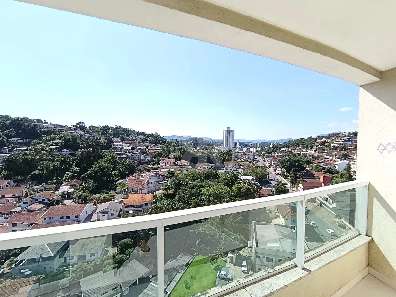 Apartamento com 2 quartos (1 suíte) + churrasqueira e garagem - próximo ao Centro de Blumenau — foto 7