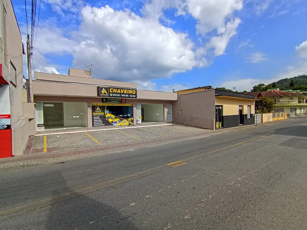 sala comercial de 36m para locação no bairro Valparaiso em Blumenau, SC. - foto 1