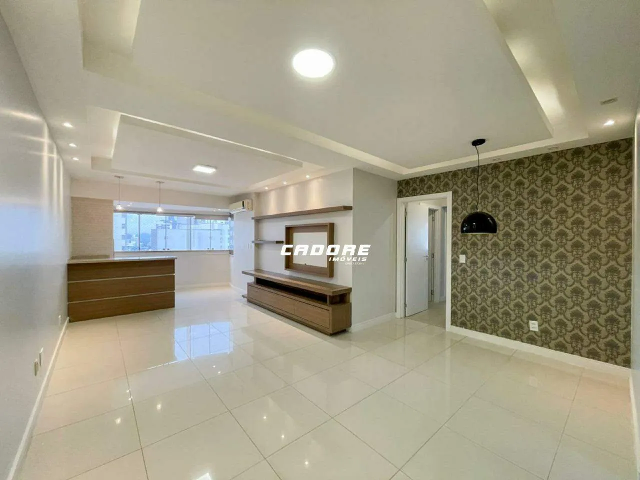 Apartamento com 3 Dormitórios, no bairro Victor Konder I Cadore Imóveis — foto 2