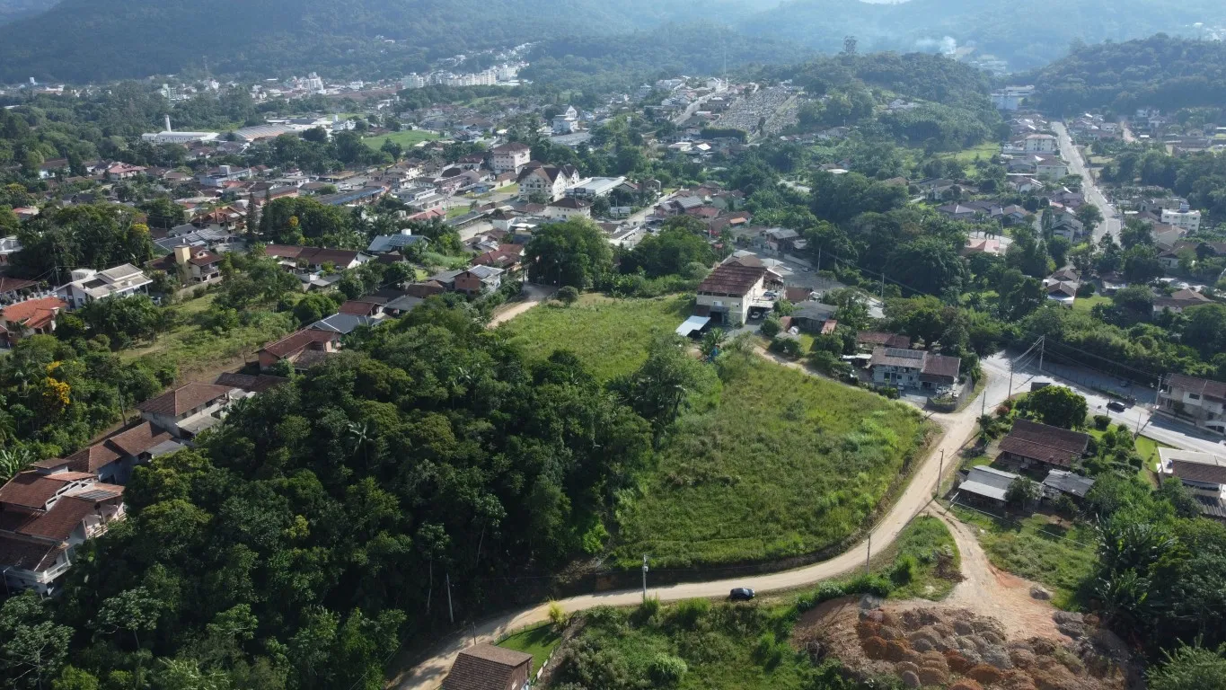Terreno Urbano com 530m em Região Central - Vista e Excelente Aproveitamento em Pomerode — foto 4