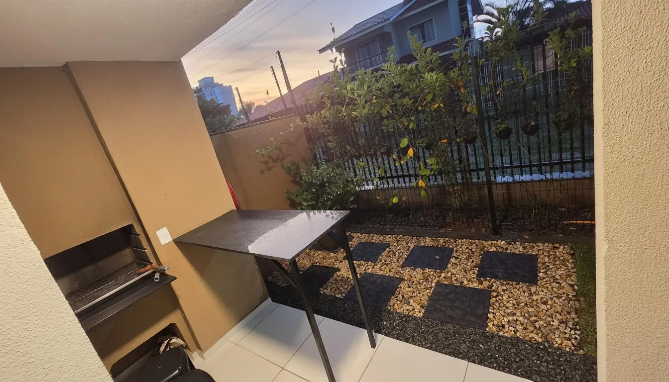 Apartamento térreo com jardim privativo - aquele detalhe que muda tudo. Mais espaço, mais liberdade, mais valor na locação. — foto 3