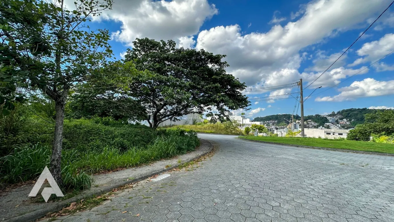 Terreno de esquina com 455,89m por R$ 590.000,00 - Bairro Escola Agrícola - Blumenau/SC — foto 5