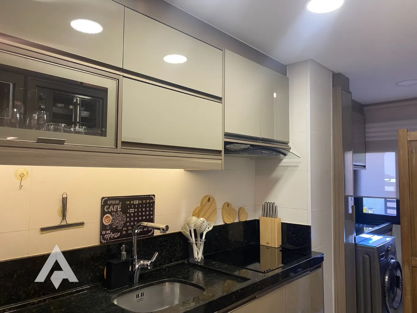 Apartamento com 2 dormitórios à venda por R$ 854.000,00 - Bairro Garcia - Blumenau/SC — foto 2