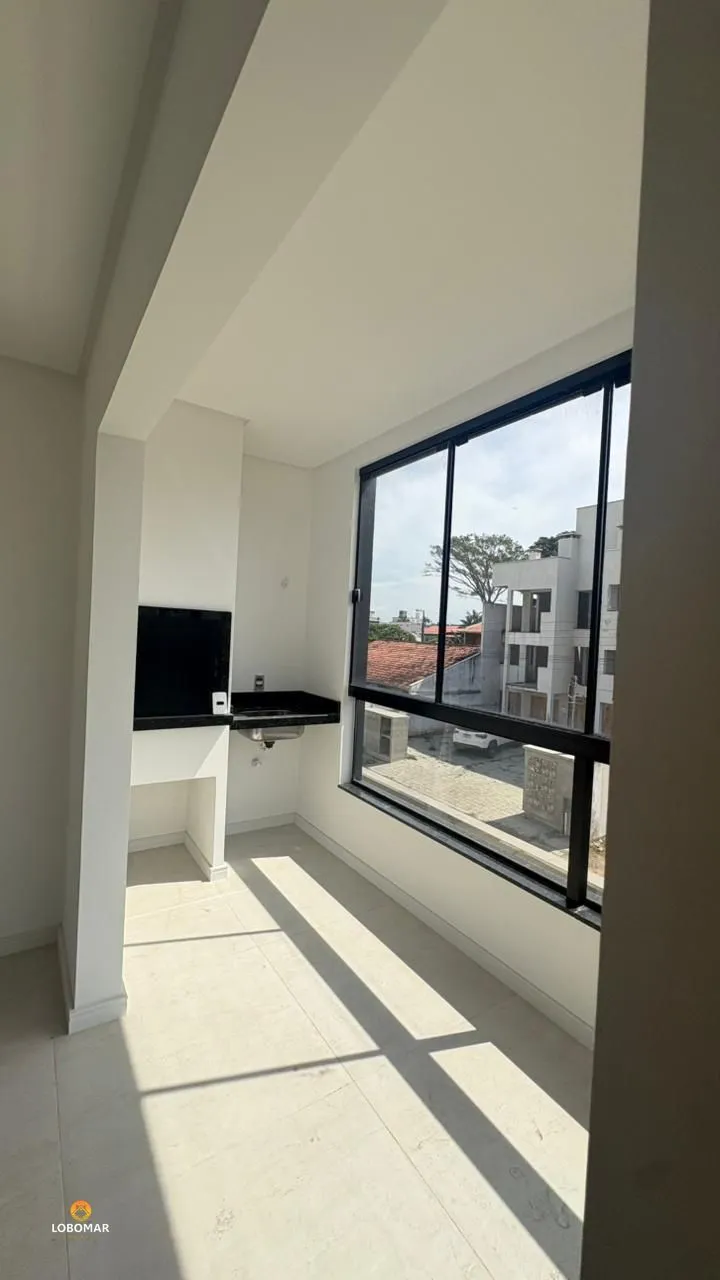 Apartamento à 350 metros da praia, 3 dormitórios e terraço - Itajuba - Barra Ve - foto 1