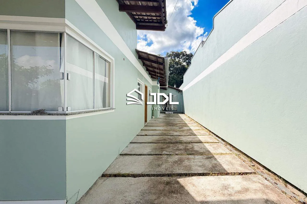 Casa térrea em Indaial, com 3 quartos e com muito espaço de terreno! — foto 4
