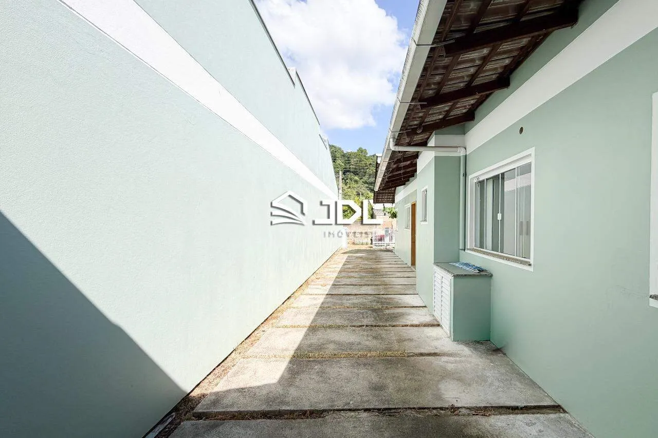Casa térrea em Indaial, com 3 quartos e com muito espaço de terreno! — foto 5
