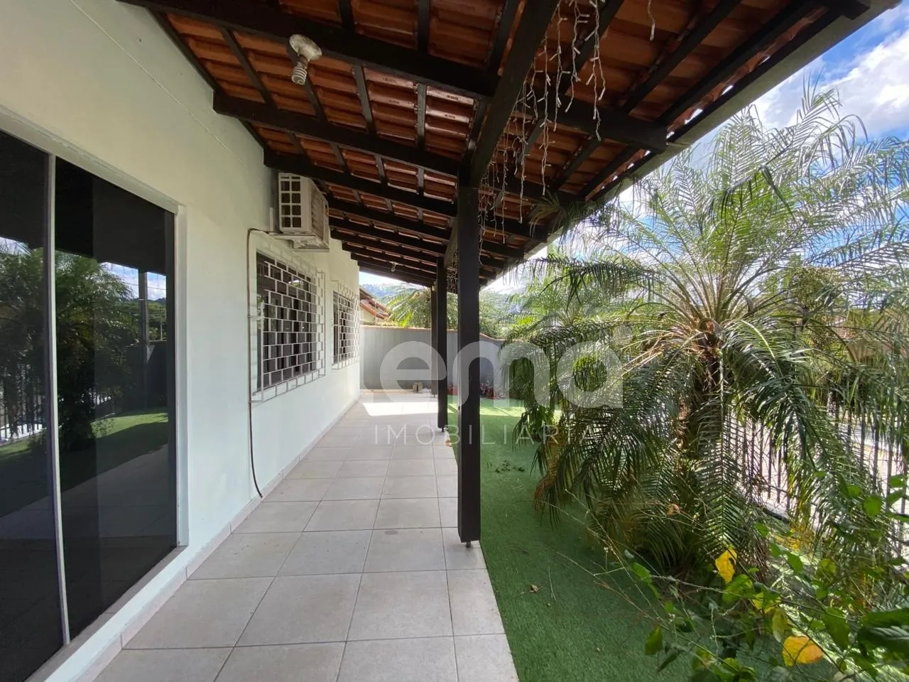 Casa · à venda · 4 quartos · 164m² · Água Verde, Blumenau