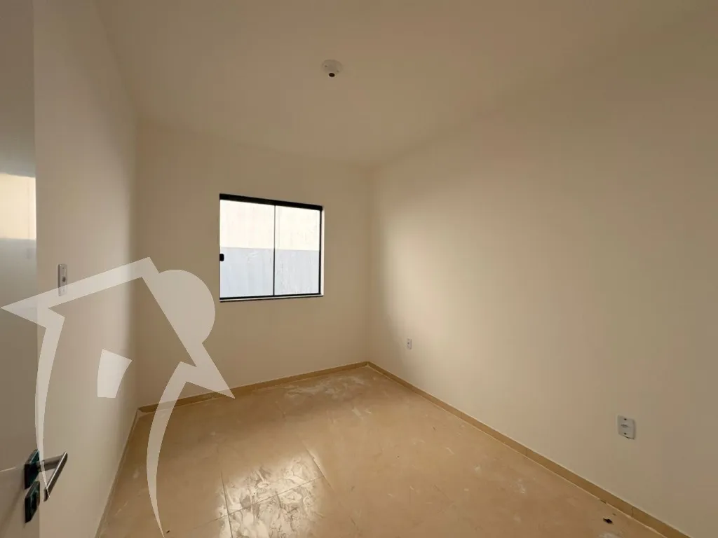 Casa bem localizada, com dois dormitórios sendo uma suite — foto 5