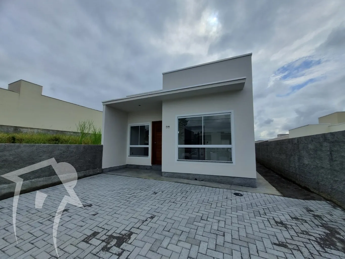 Casa térrea com 2 dormitórios (1 suíte) em loteamento valorizado de Indaial — foto 2