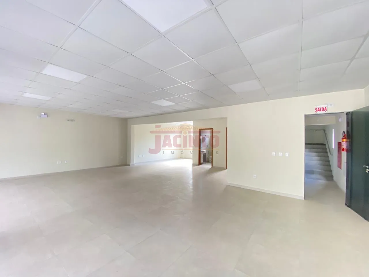 Sala comercial com aproximadamente 113m no Bairro Velha Central. — foto 5