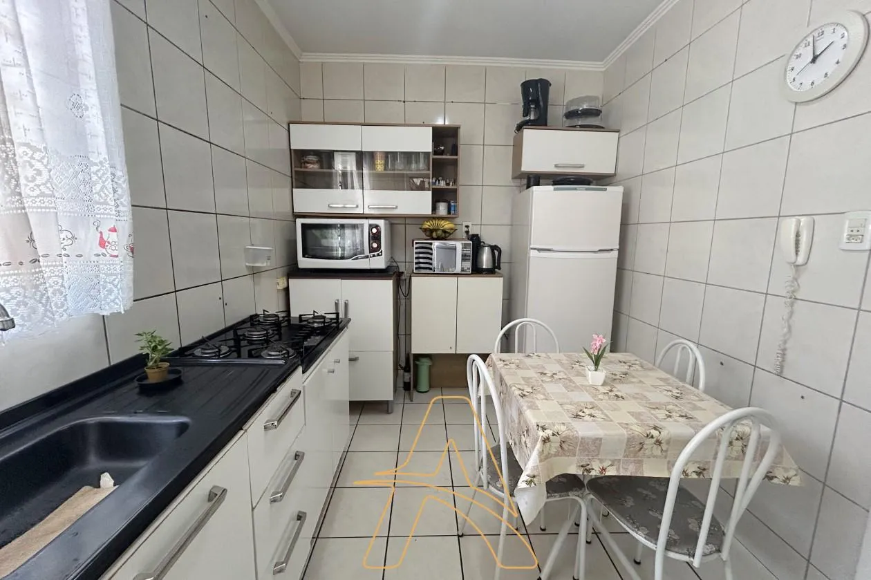 Apartamento Semimobiliado com 3 Dormitórios - Bairro Velha — foto 5