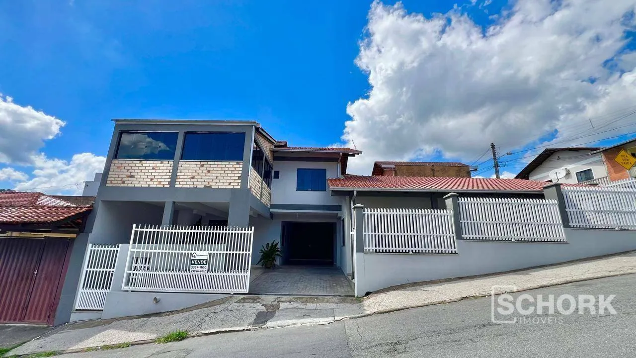 Casa com 6 dormitórios para alugar, 224 m por R$ 3.442,15/mês - Itoupavazinha - Blumenau/SC - foto 1