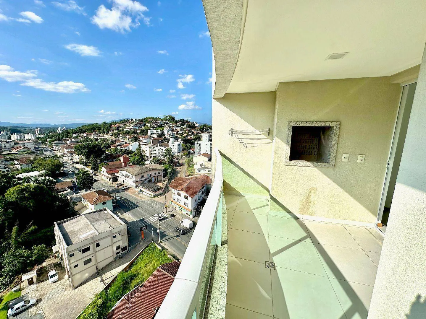 Apartamento com 2 dormitórios à venda, 75 m por R$ 522.000,00 - Vila Nova - Blumenau/SC - foto 1