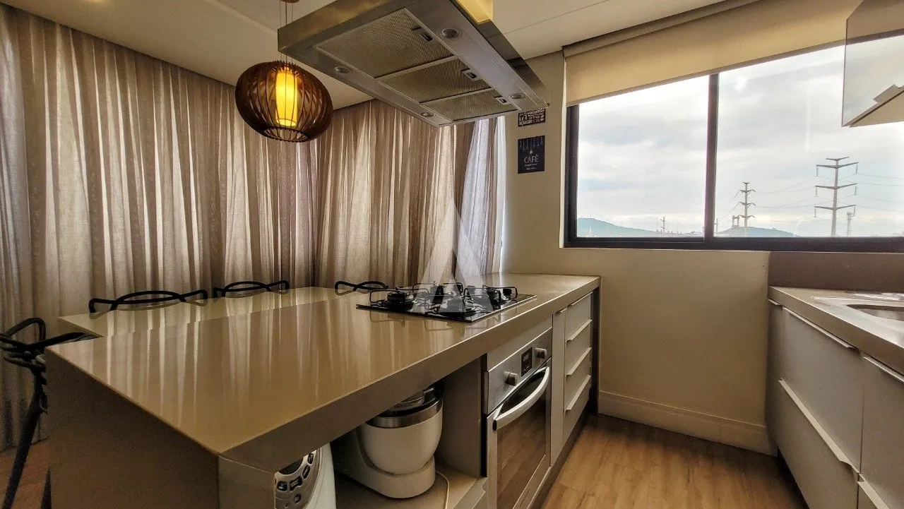 Cobertura triplex com 2 suítes e 2 quartos à venda no bairro Santo Antônio em Joinville-SC por R$1.350.000,00. — foto 3