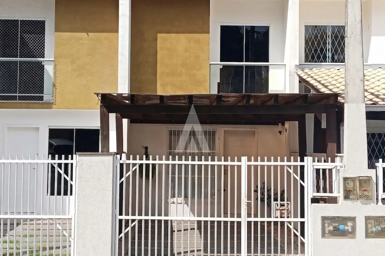 Sobrado geminado com 2 quartos à venda no bairro Floresta em Joinville-SC por R$420.000,00. - foto 1